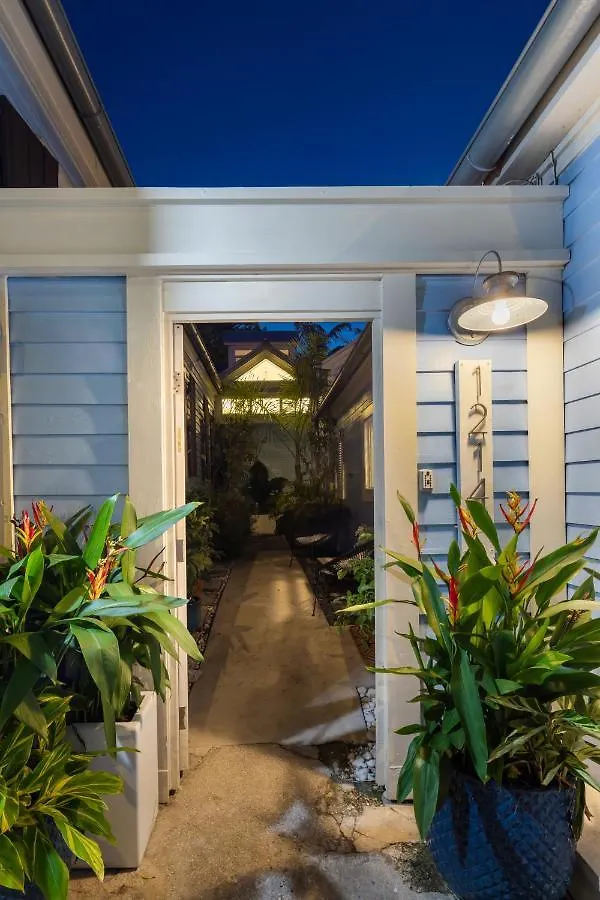 Studio Blue Apartment Key West